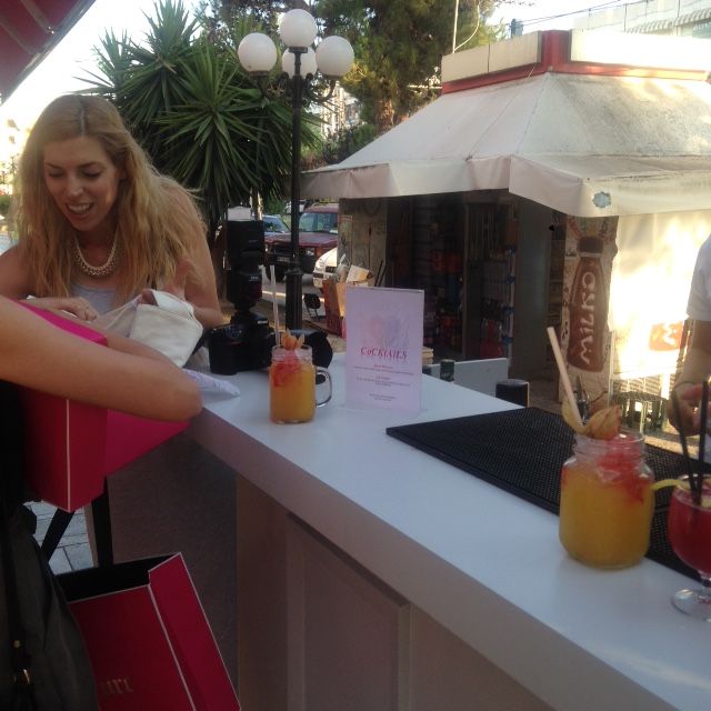 bar-solutions-Juicy-Couture-Opening-Store-Glyfada-00